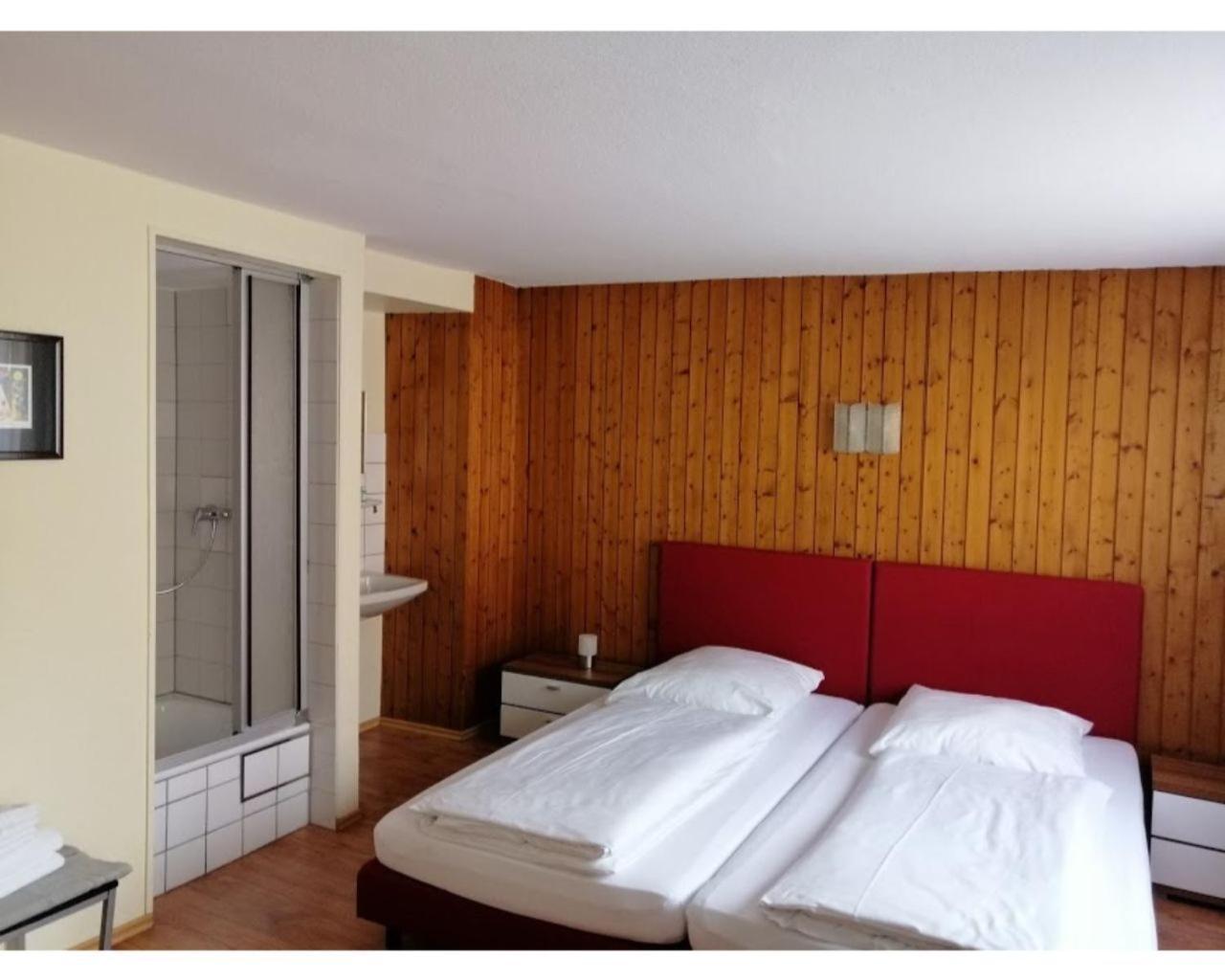 Hotel Garni Elisabeth Göppingen Pokoj fotografie