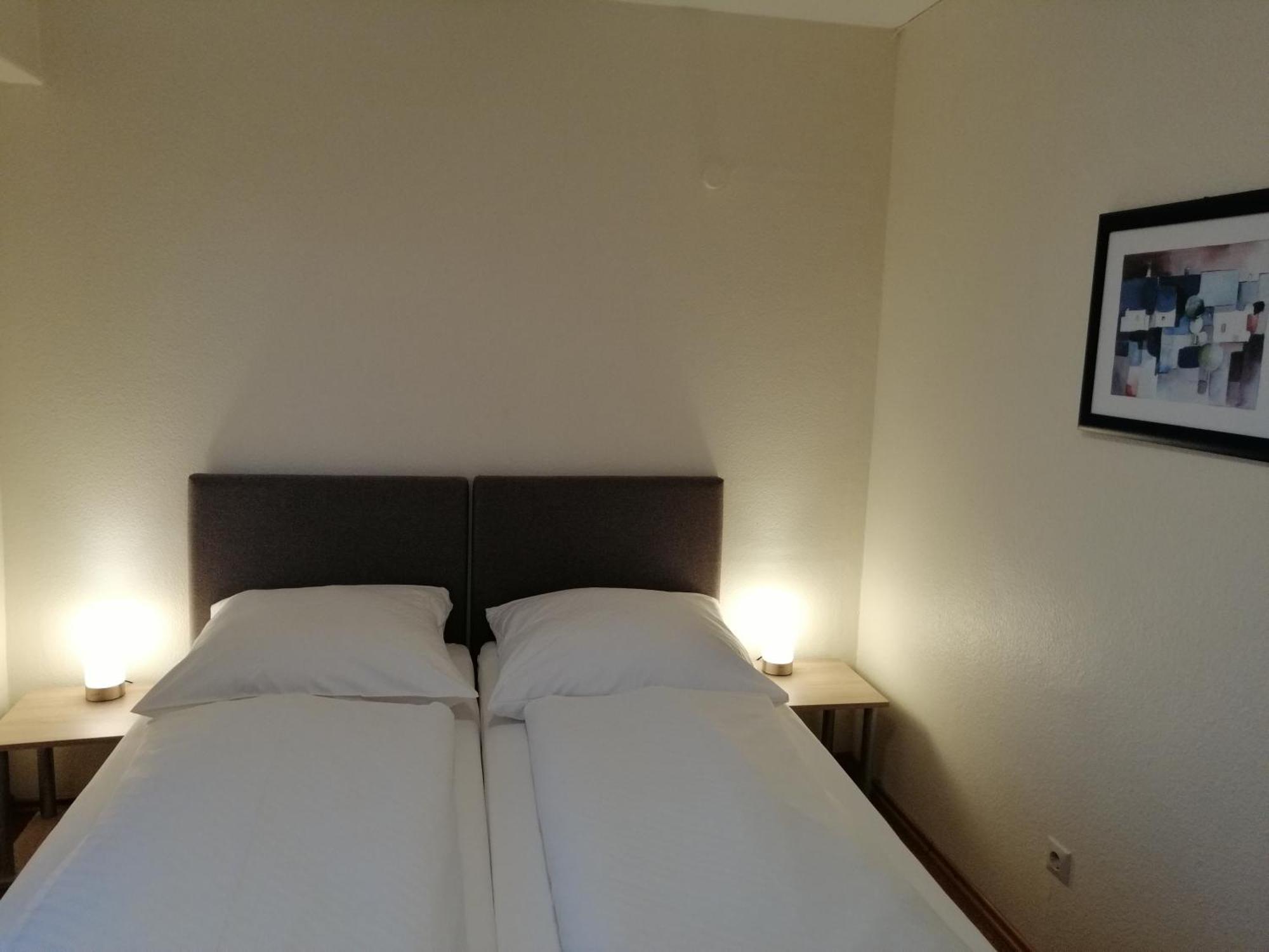 Hotel Garni Elisabeth Göppingen Pokoj fotografie