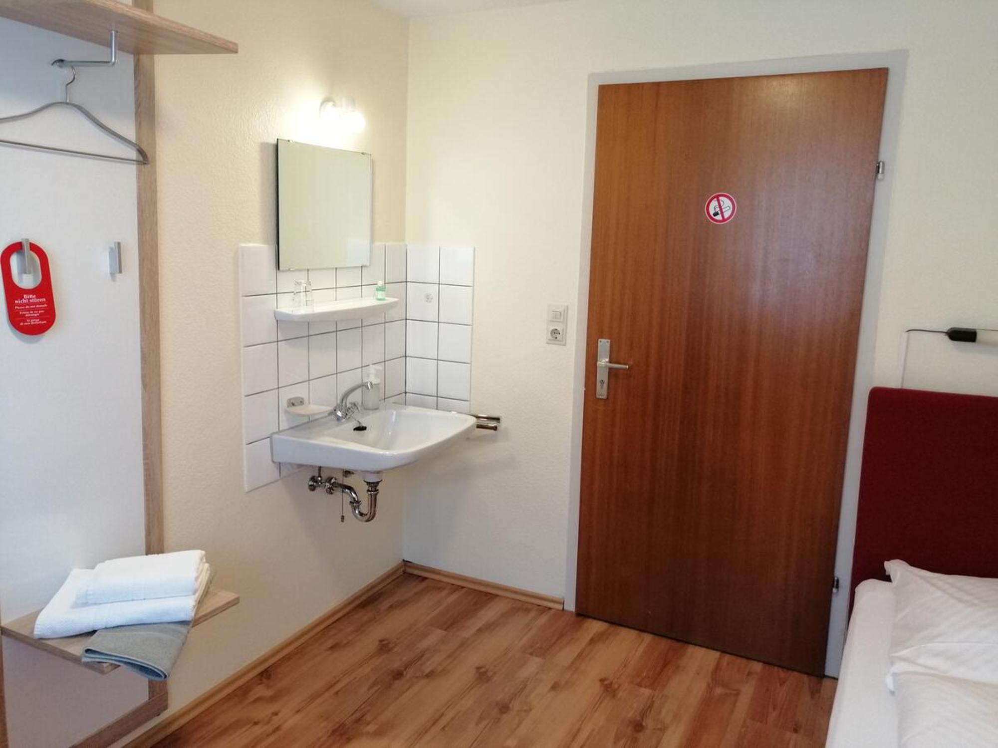 Hotel Garni Elisabeth Göppingen Pokoj fotografie